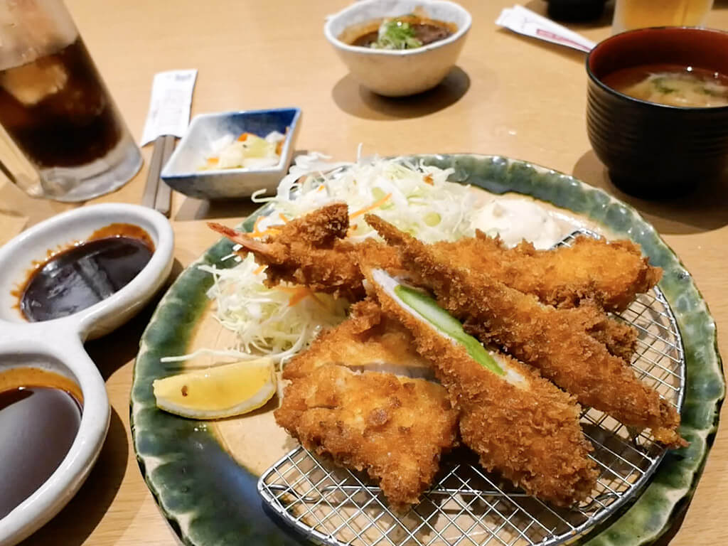 Fried food set at Misokatsu Yabaton